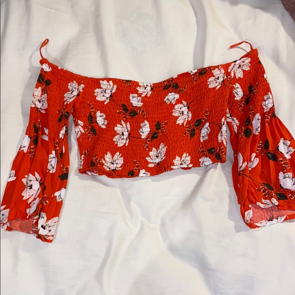 Cute floral top